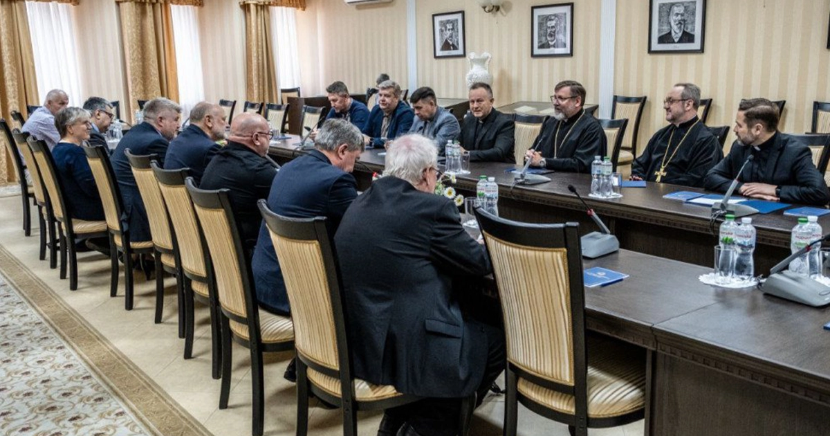 устріч українських Церков із Всесвітнім Об’єднанням Біблійних Товариств у Києві