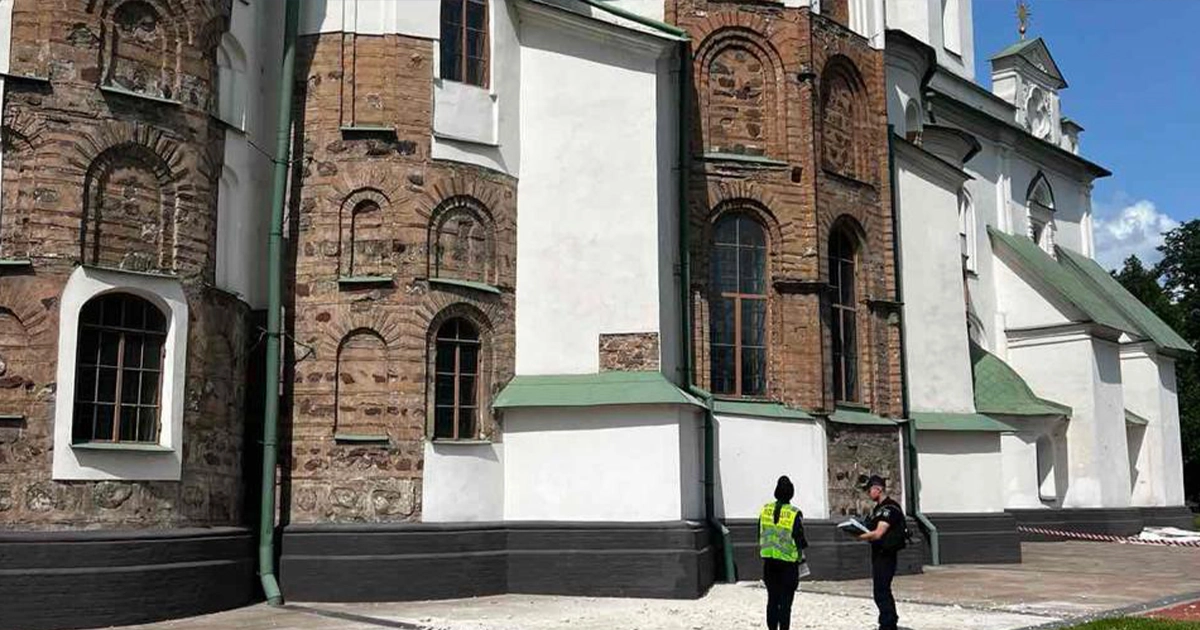 Софія Київська після російського обстрілу