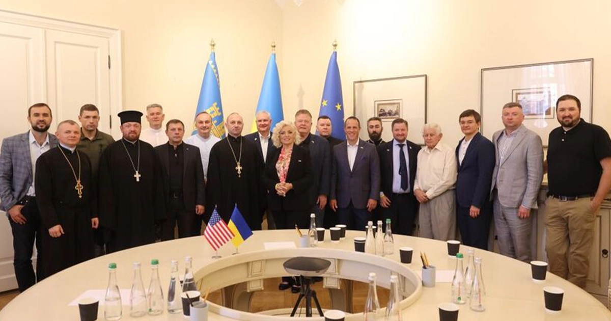 Андрій Садовий та християнські лідери США під час зустрічі у Львові