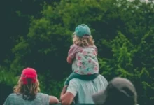 Батьківство і задоволення життям