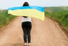 Українська дівчина після повернення з Росії в рамках ініціативи Bring Kids Back UA