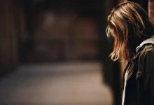 кожна шоста людина у світі відчуває самотність