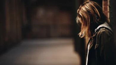 кожна шоста людина у світі відчуває самотність