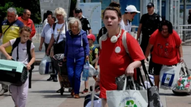 Українські біженці залишають країну через війну