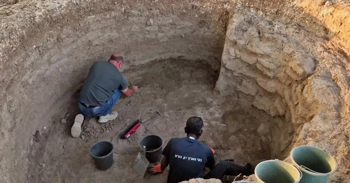 Археологи знайшли 5,5-тисячолітню фабрику з виробництва лез в Ізраїлі