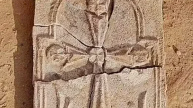 Древній гіпсовий хрест, знайдений на острові Сір-Бані-Яс в ОАЕ