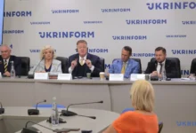 До України прибула делегація християнських лідерів США з духовною місією підтримки. Вони виступають за мир, правду й молитву у війні з Росією.