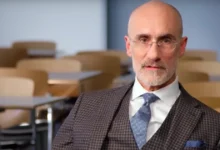 Гарвардський професор Артур С. Брукс пояснив, чому нудьга й тиша допомагають людині