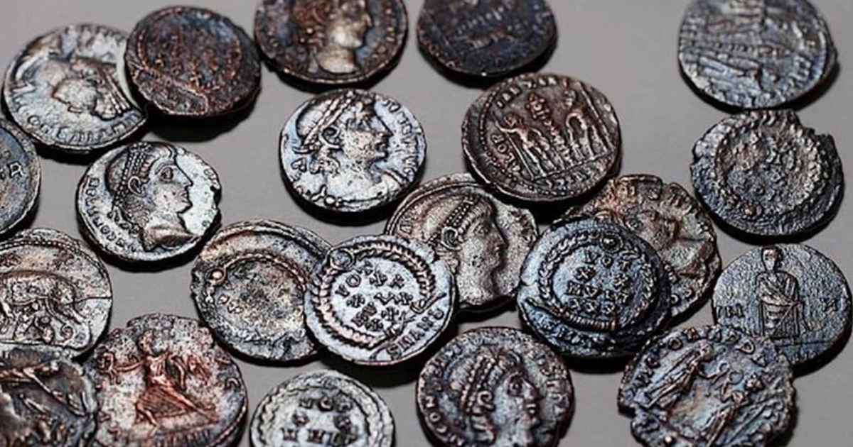 Скарб стародавніх монет, знайдений у підземному комплексі Хукока в Галілеї