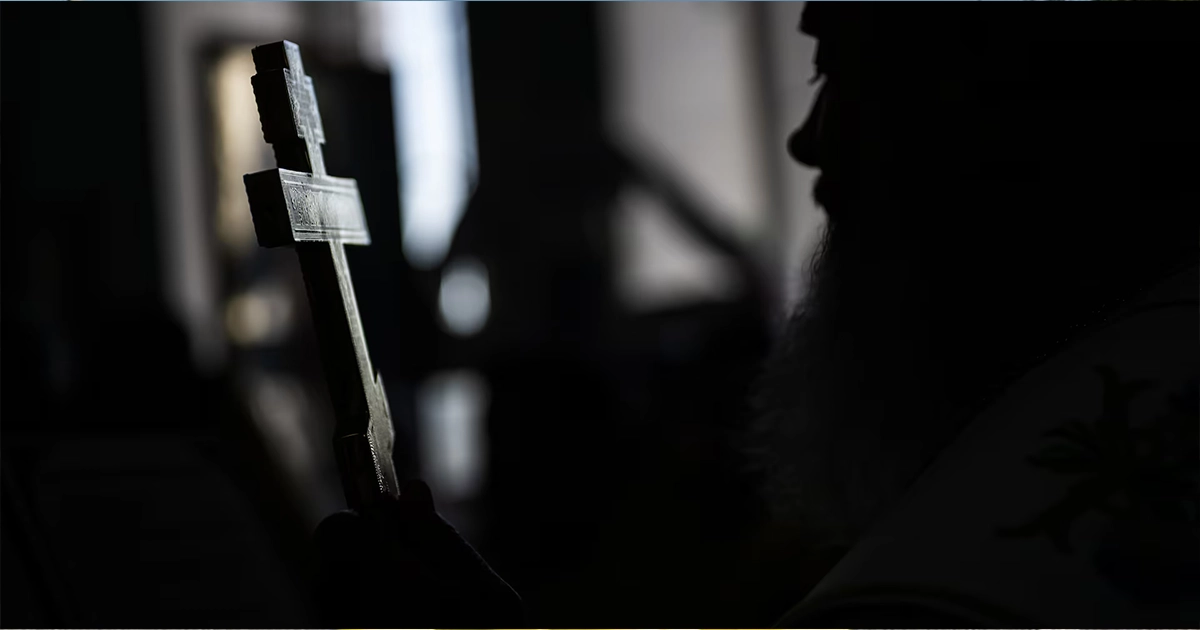 Молдовські православні священники під час богослужіння