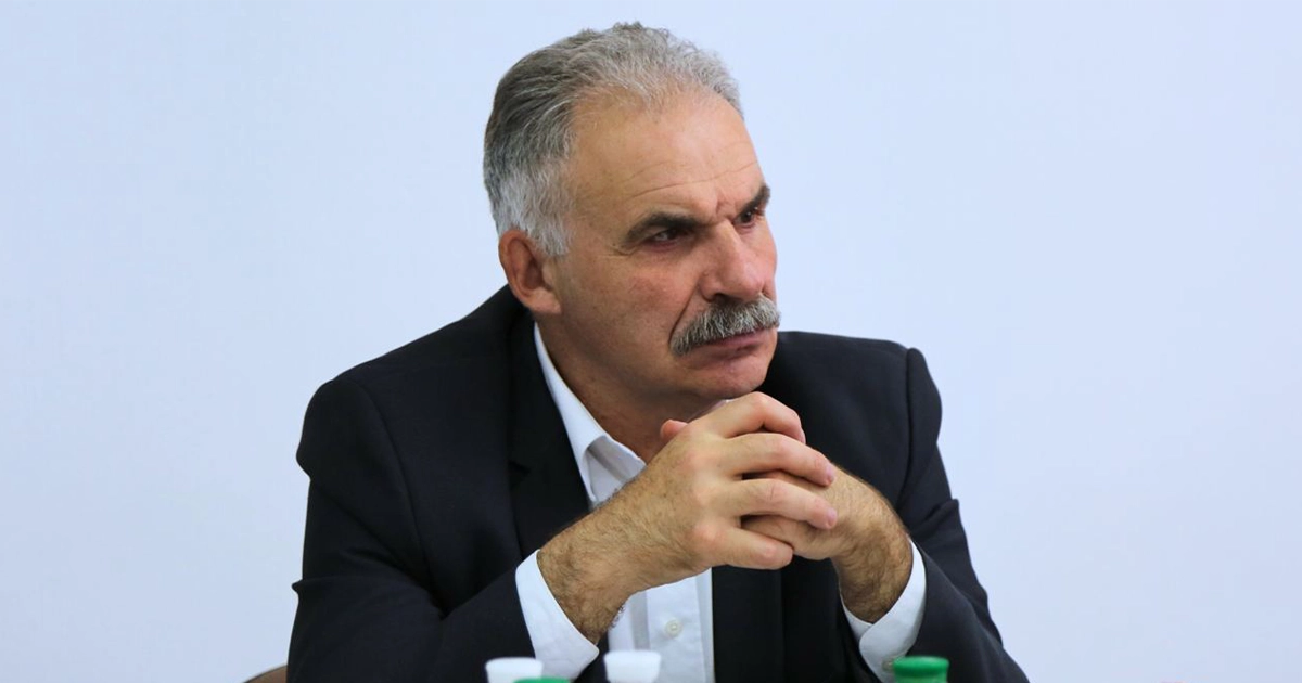 Менше половини релігійних організацій в Україні отримали статус критично важливих — Єленський