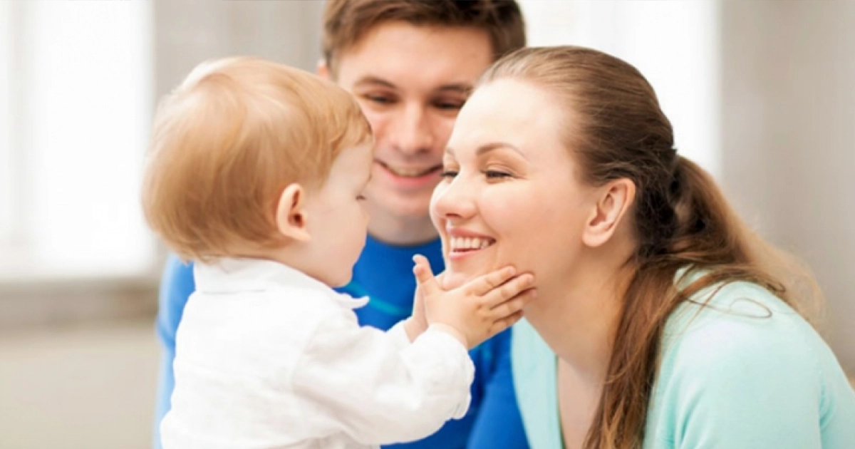 Усиновлення в Україні: чому діти старше 10 років залишаються без сімей