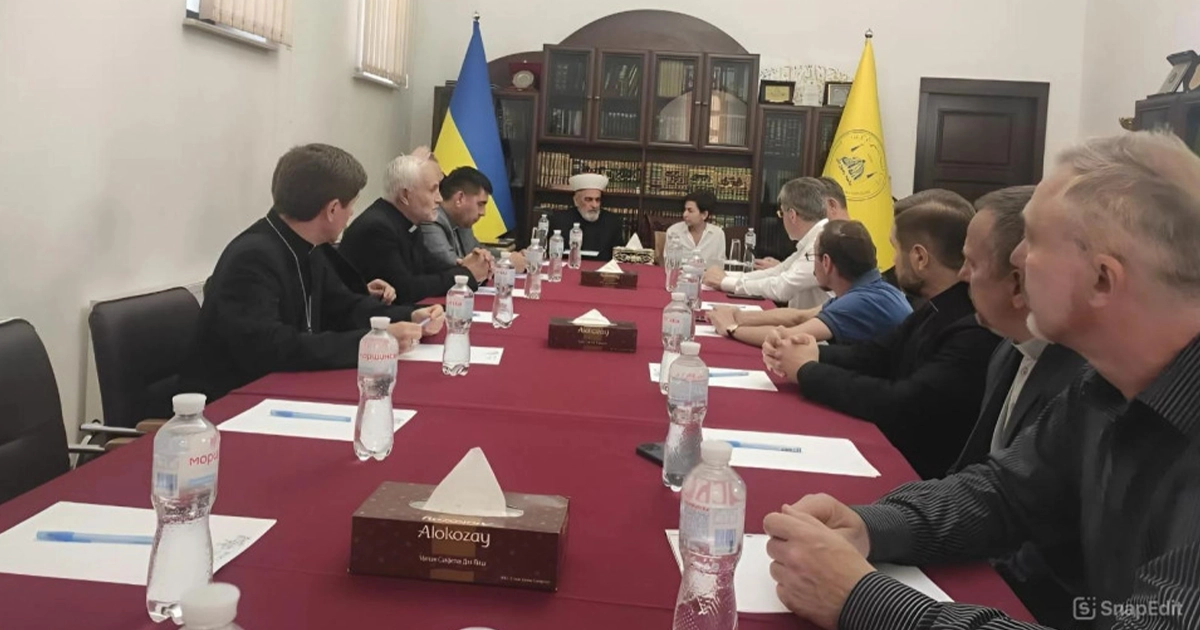 Зустріч ВРЦіРО з представниками Офісу Президента в мечеті Ар-Рахма