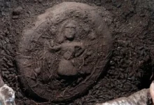 Археологи знайшли 1300-річні хліби з образом Ісуса, які підтверджують Євангеліє від Івана 6:35