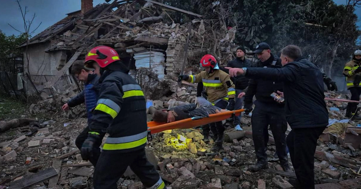 Massive attack by Russia: over 50 missiles and 500 drones strike Ukraine