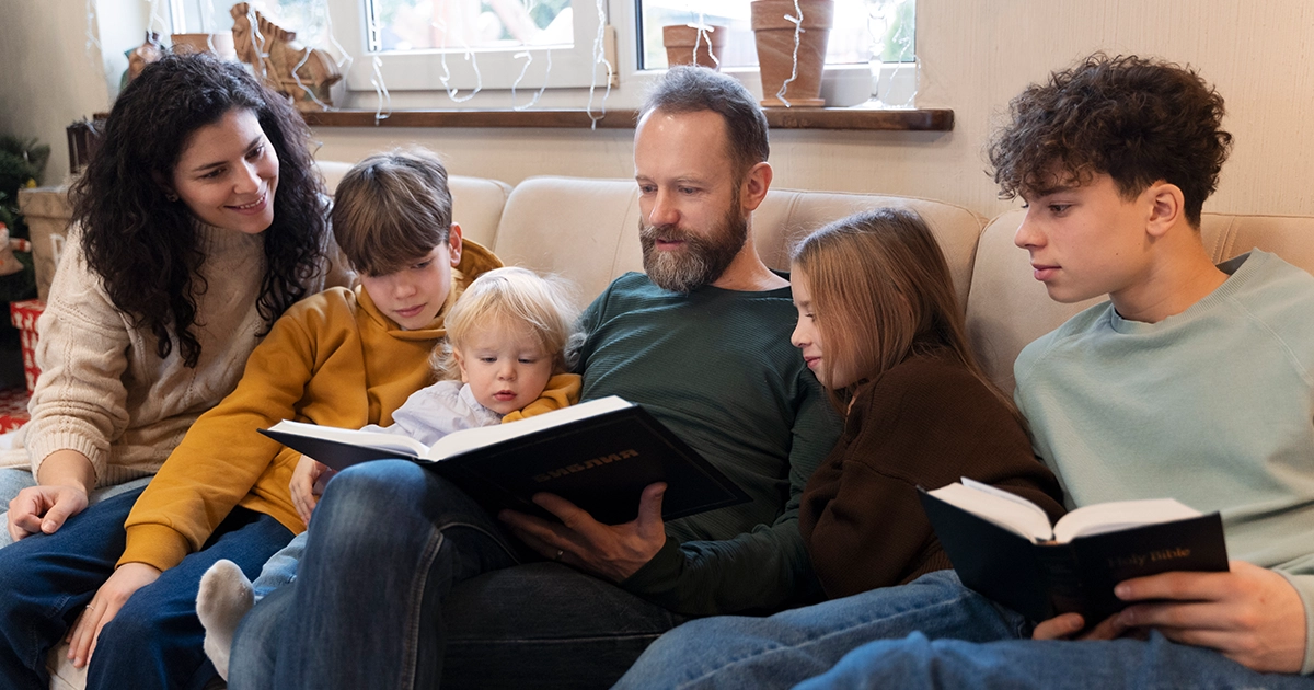 Релігійність підвищує народжуваність: дослідження у США