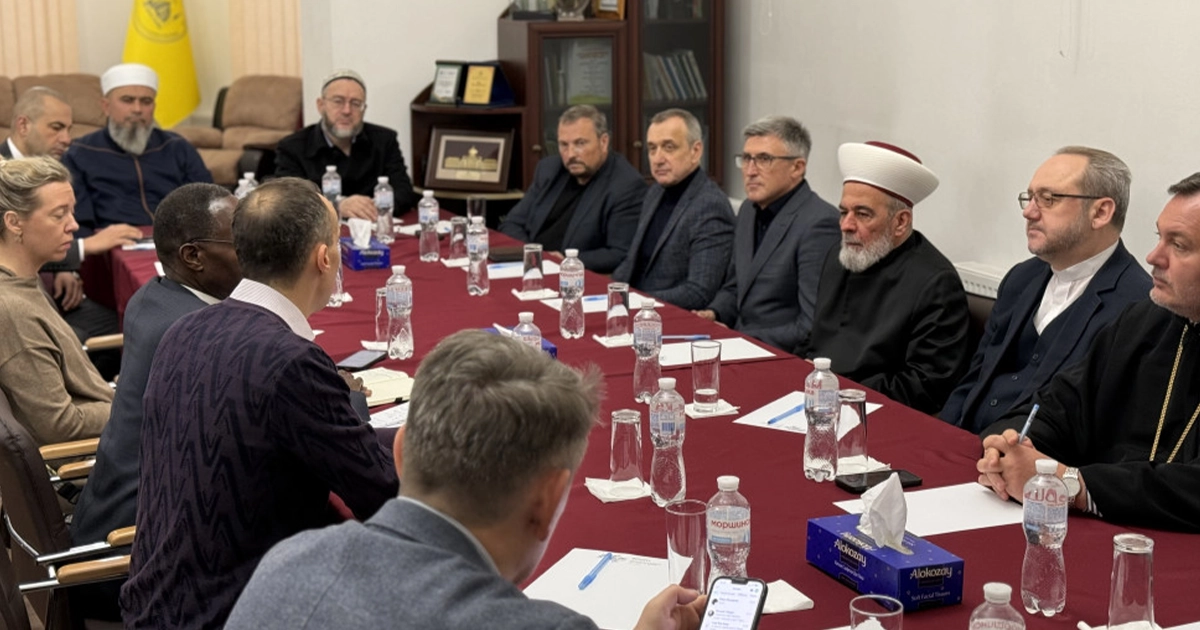 Представники ВРЦіРО зустрілися з виконавчим директором Мережі миротворців Мохамедом Ельсанусі