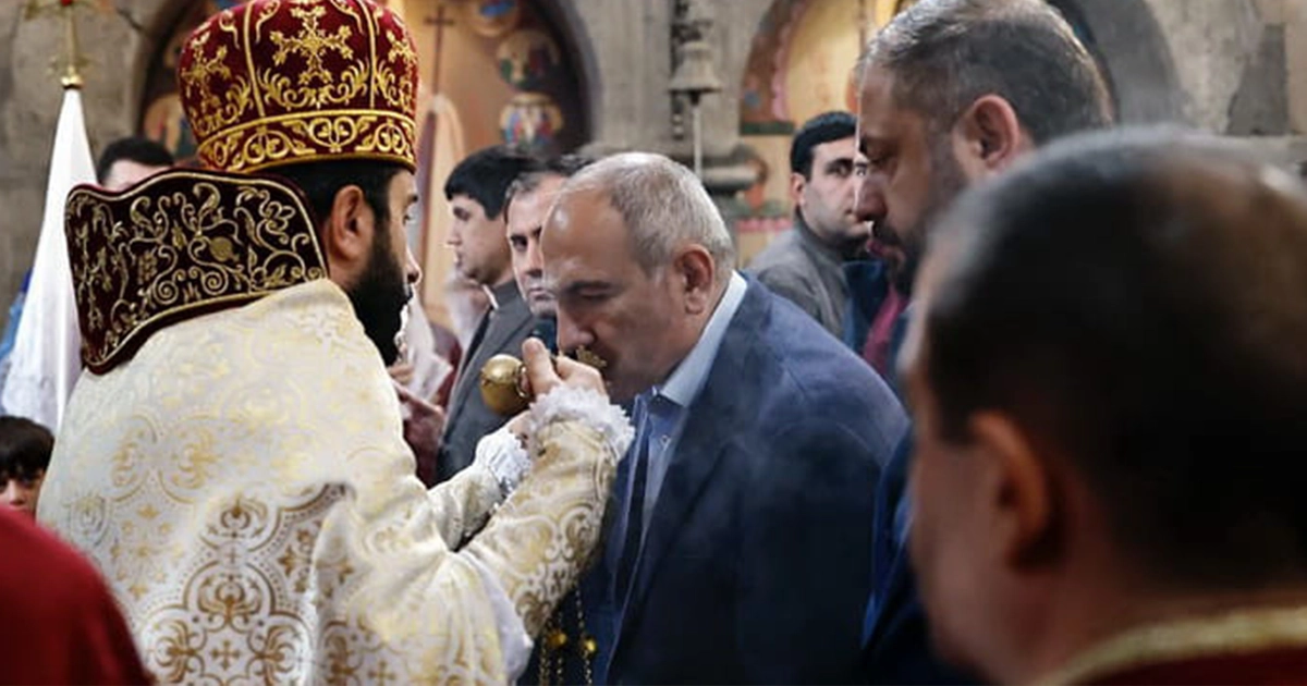Пашинян, церква і вплив РФ: що відбувається у Вірменії