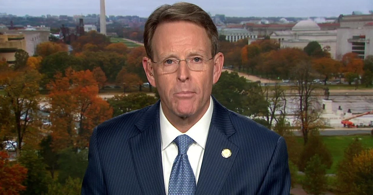 Тоні Перкінс розкритикував «мирний план» США щодо України