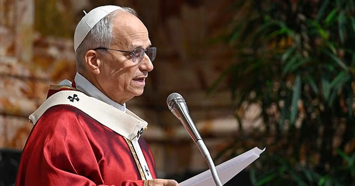 Папа Лев XIV у Ватикані під час проголошення доктрини про спасіння через Ісуса Христа