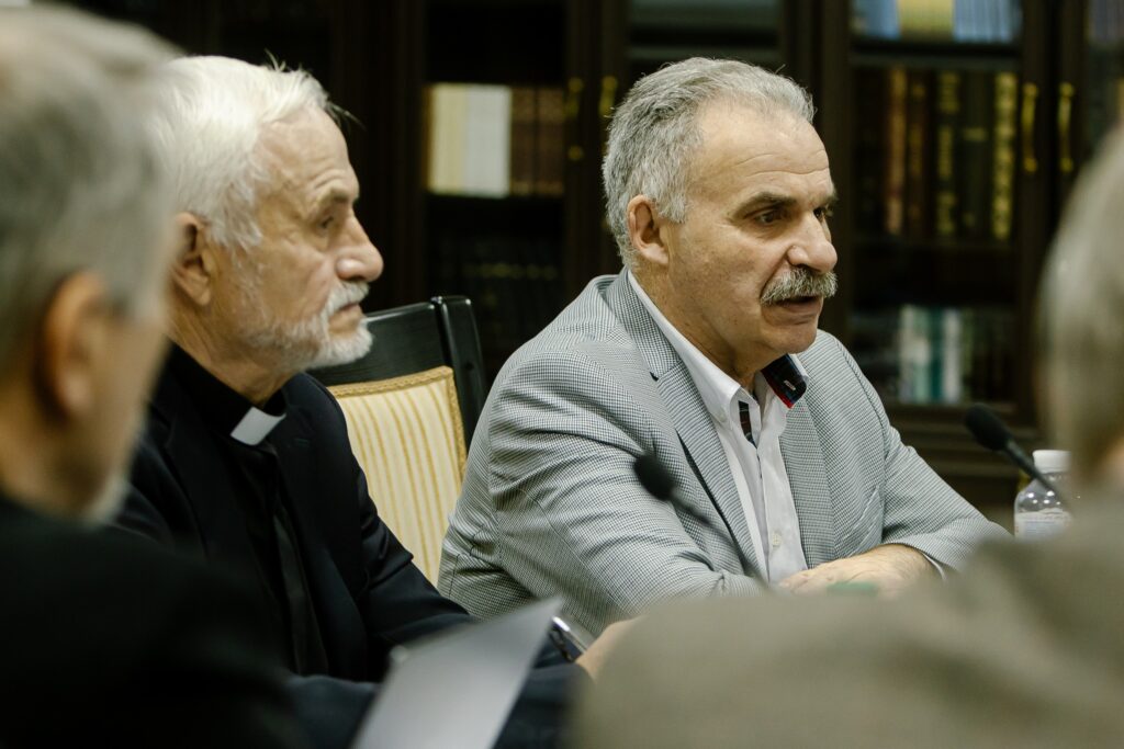 У засіданні взяв участь голова Державної служби з етнополітики та свободи совісті Віктор Єленський