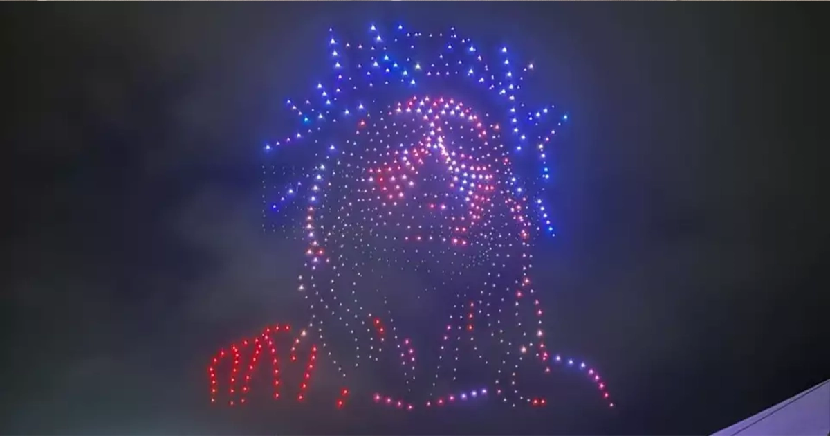 Церква в Техасі використала шоу з 1000 дронів, щоб проголосити Євангеліє на Різдво