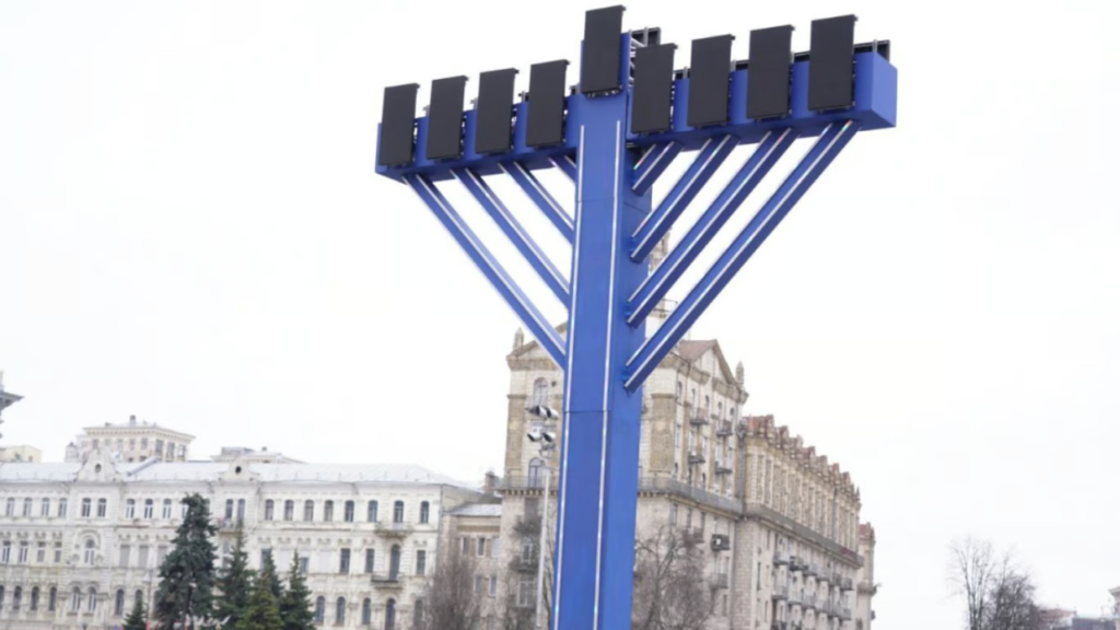 Юдеї розпочинають Хануку: історія, значення та святкування в Україні