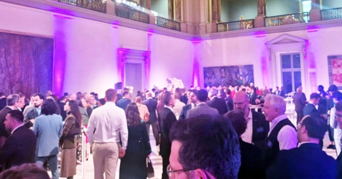 550 лідерів зібралися на Молитовний сніданок Європарламенту в Брюсселі