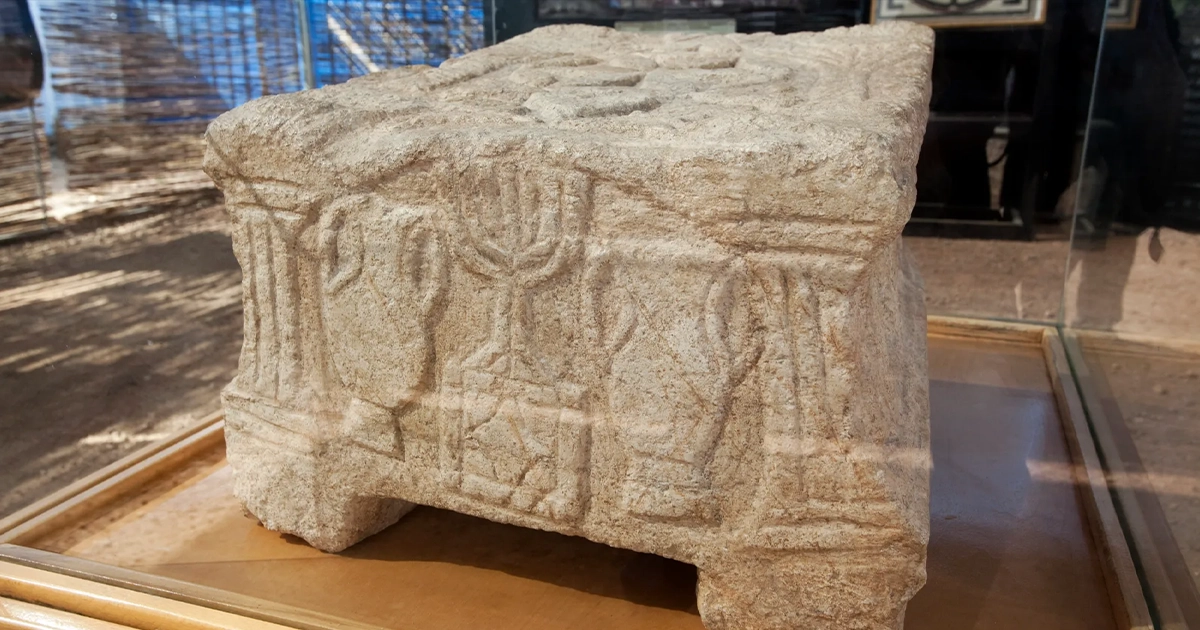 В Ізраїлі знайшли найдавніше зображення менори періоду Другого Храму