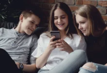 Нью-Йорк змусить TikTok та Instagram попереджати про шкоду психіці