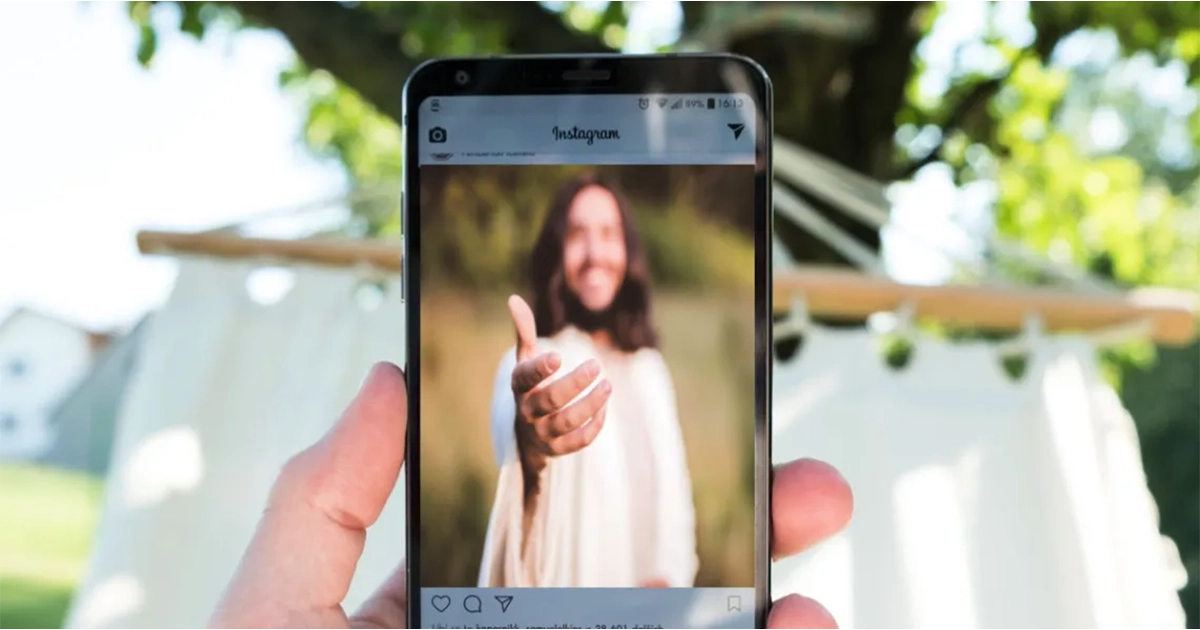 Онлайн-інтерес до віри зростає: християнство лідирує в інтернеті