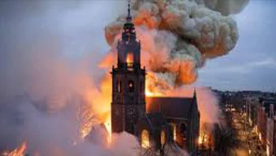 У новорічну ніч в Амстердамі згоріла історична церква Вонделькерк