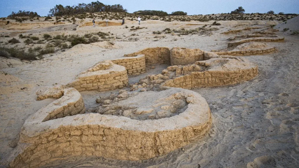 Міністерство туризму та старожитностей Єгипту описало це місце як важливий оборонний центр епохи Нового царства.