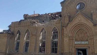 Історична будівля кірхи Святих Петра і Павла після ворожого авіаудару.