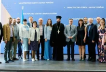 МОН відкликало гриф із курсу «Комплексна сексуальна освіта»