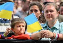 Українські біженці в Європі та вплив російської пропаганди через церкви і соціальні мережі