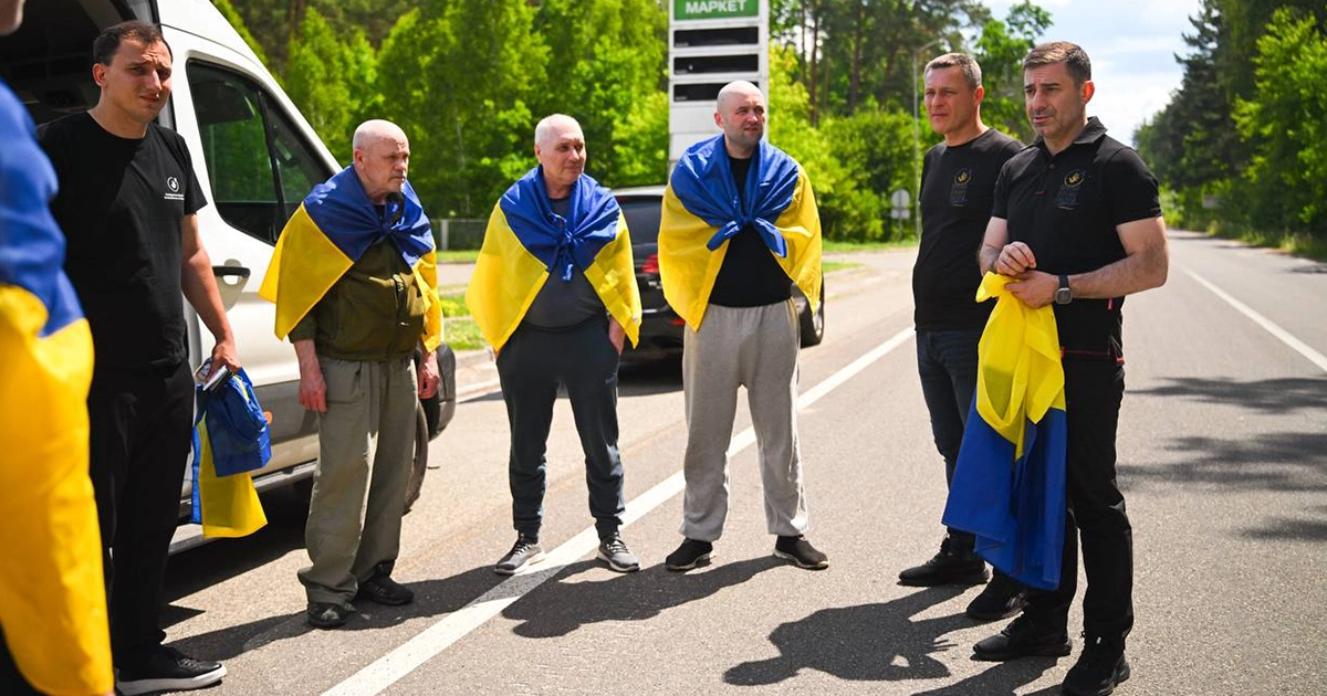 Україна повернула з російської неволі ще сімох цивільних