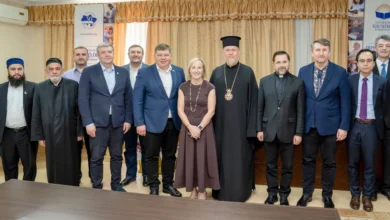 Зустріч представників ВРЦіРО з послом США Джулі Девіс у Домі Біблії.