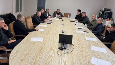 Церкви запускають молитовну ініціативу «Зупинившись, помолись!»